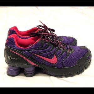 Women’s NIKE iD Shox Running Shoes